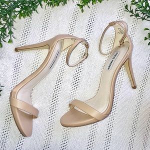 STEVE MADDEN Nude Heel